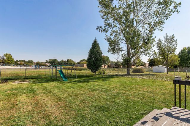 215 19th Avenue SW, Altoona, IA 50009