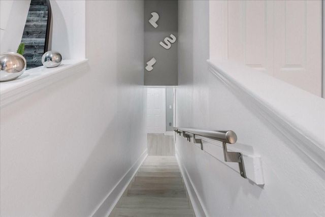 2452 Centergate Drive 203, Miramar, FL 33025