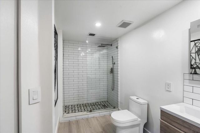 2452 Centergate Drive 203, Miramar, FL 33025