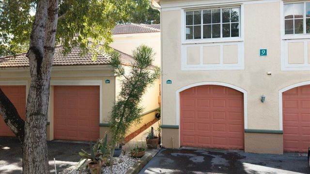 2452 Centergate Drive 203, Miramar, FL 33025