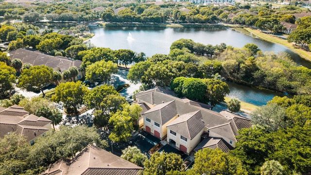 2452 Centergate Drive 203, Miramar, FL 33025