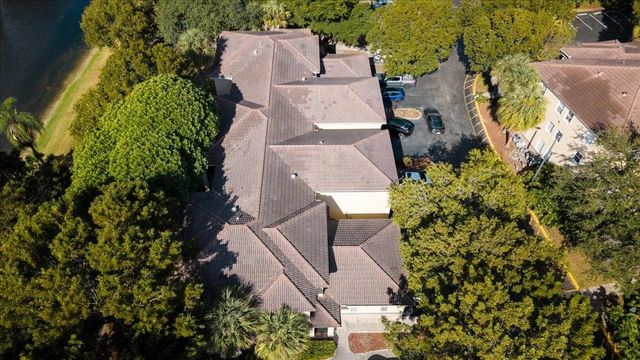 2452 Centergate Drive 203, Miramar, FL 33025