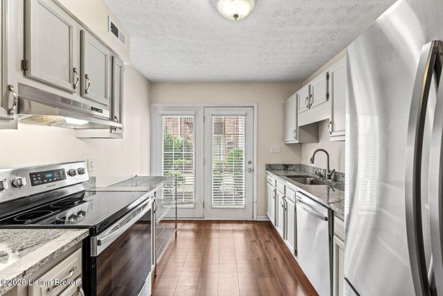 1144 Neon Way, Louisville, KY 40204