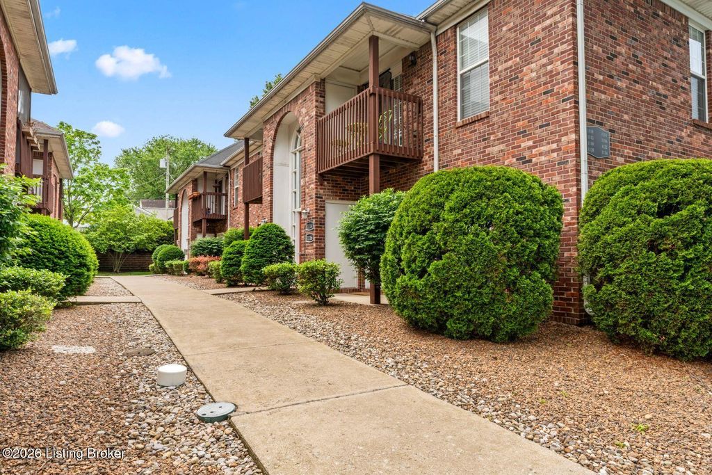 1144 Neon Way, Louisville, KY 40204