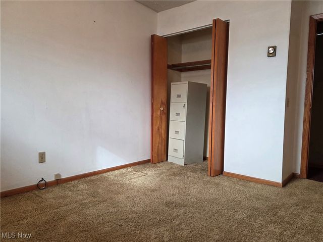 155 Sandy Drive SE, New Philadelphia, OH 44663