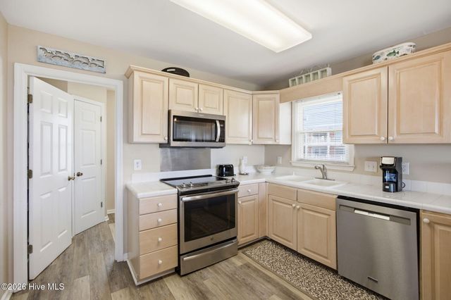 101 Martin Lane, Oak Island, NC 28465
