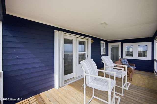 101 Martin Lane, Oak Island, NC 28465