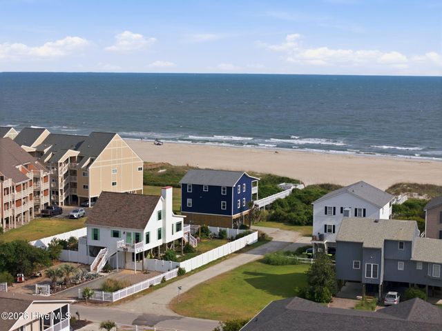 101 Martin Lane, Oak Island, NC 28465