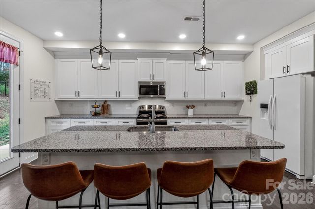 410 Parkertown Road 5, Troutman, NC 28166