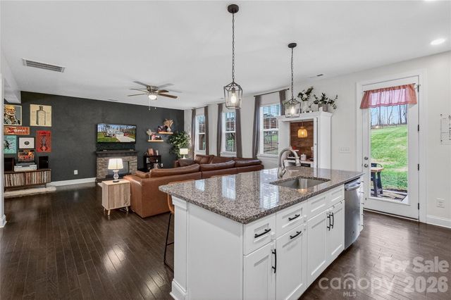 410 Parkertown Road 5, Troutman, NC 28166