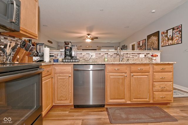 9675 Stonewall Lane, Avon, IN 46123