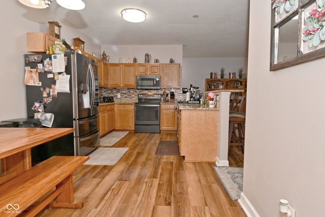 9675 Stonewall Lane, Avon, IN 46123