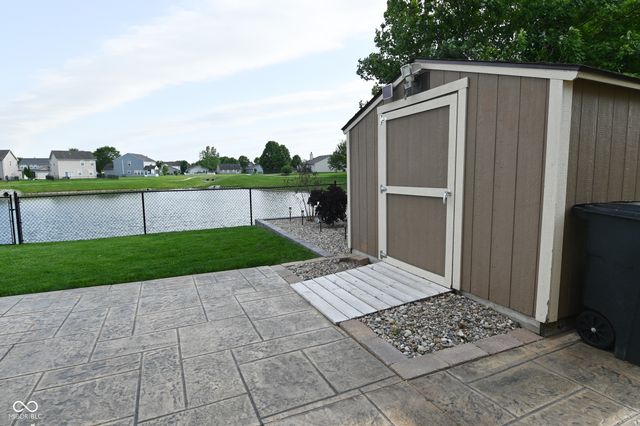 9675 Stonewall Lane, Avon, IN 46123