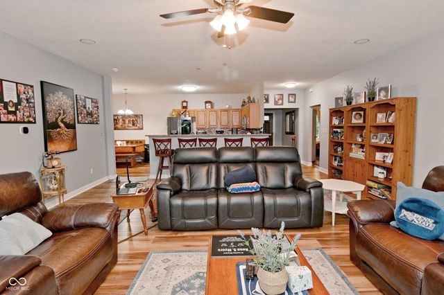 9675 Stonewall Lane, Avon, IN 46123
