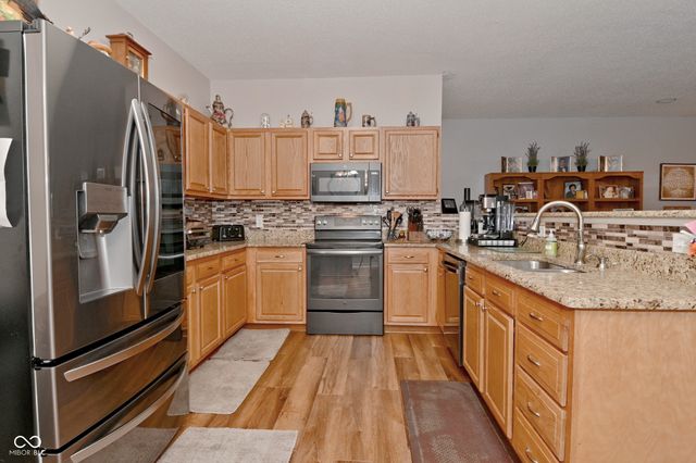 9675 Stonewall Lane, Avon, IN 46123