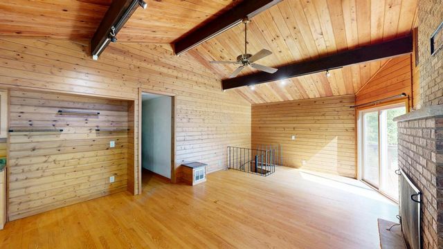 W7724 Deep Pond ROAD, Whitewater, WI 53190