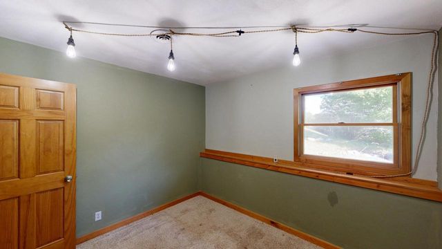 W7724 Deep Pond ROAD, Whitewater, WI 53190