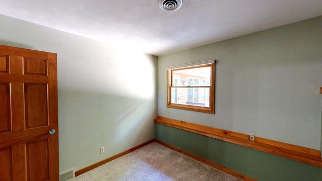 W7724 Deep Pond ROAD, Whitewater, WI 53190