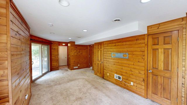 W7724 Deep Pond ROAD, Whitewater, WI 53190