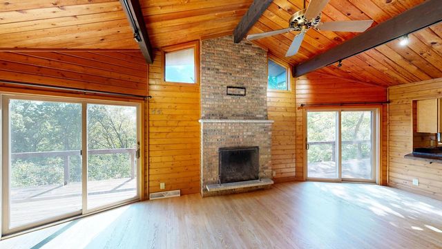 W7724 Deep Pond ROAD, Whitewater, WI 53190