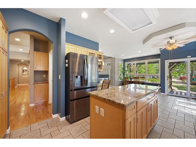 527 Valley View Rd, Loveland, CO 80537