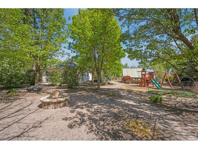 527 Valley View Rd, Loveland, CO 80537