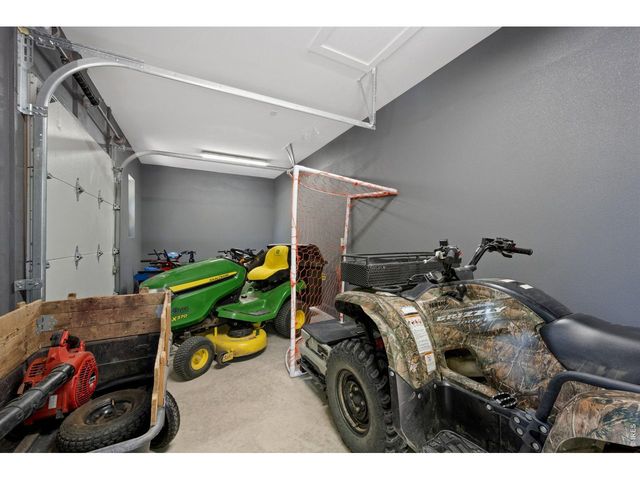 527 Valley View Rd, Loveland, CO 80537