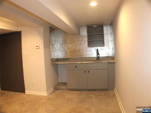 243 Liberty Road 1 st Floor, Englewood, NJ 07631
