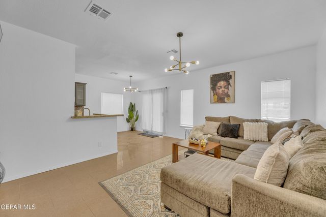 3176 SAMANTHA RAE Place, El Paso, TX 79938