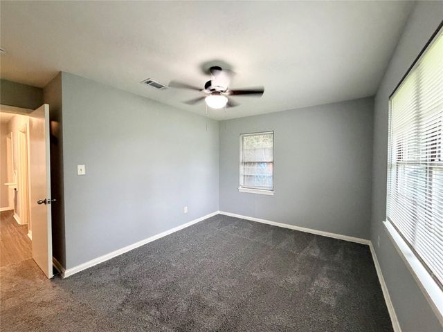 702 Loper Street, Houston, TX 77017