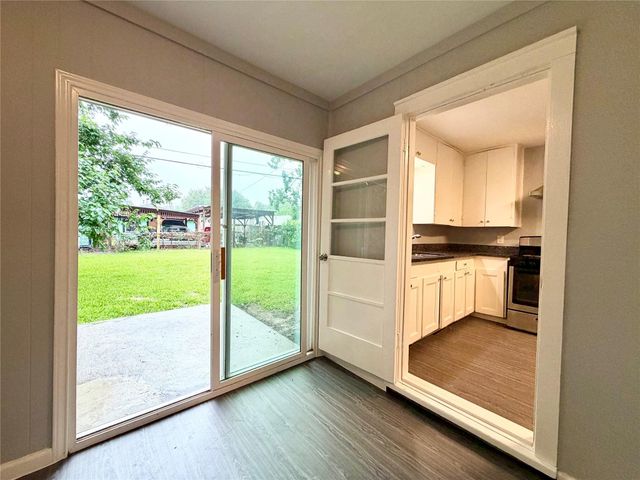 702 Loper Street, Houston, TX 77017
