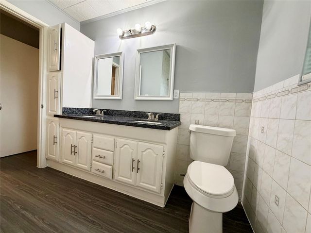 702 Loper Street, Houston, TX 77017
