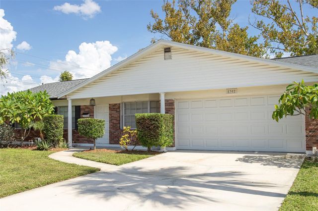 8302 LOPEZ DRIVE, Tampa, FL 33615
