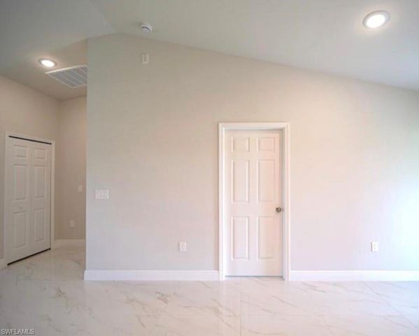 2007 Welby LN, Lehigh Acres, FL 33972