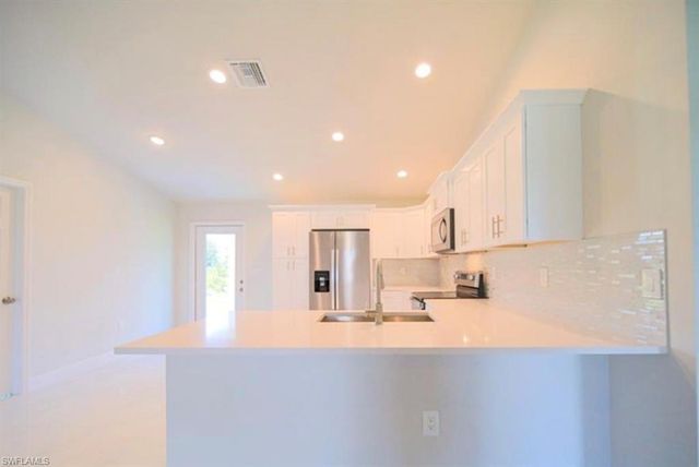 2007 Welby LN, Lehigh Acres, FL 33972