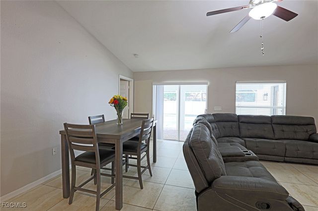 2452 Nature Pointe LOOP, Fort Myers, FL 33905