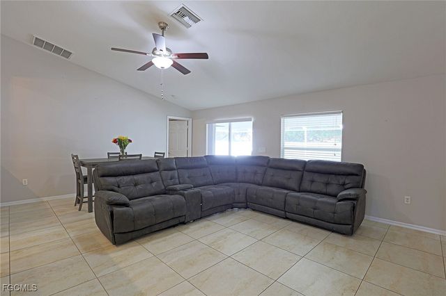 2452 Nature Pointe LOOP, Fort Myers, FL 33905