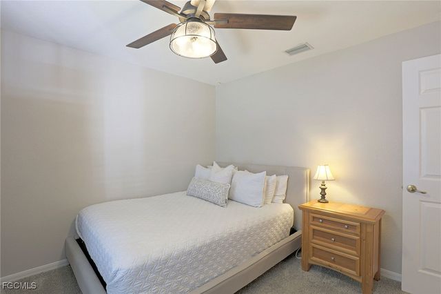 2452 Nature Pointe LOOP, Fort Myers, FL 33905