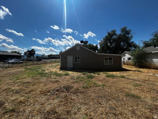870 W ELLIS ST, Ogden, UT 84401