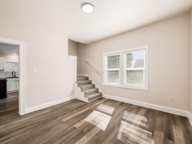 154-156 N Central Avenue, Columbus, OH 43222