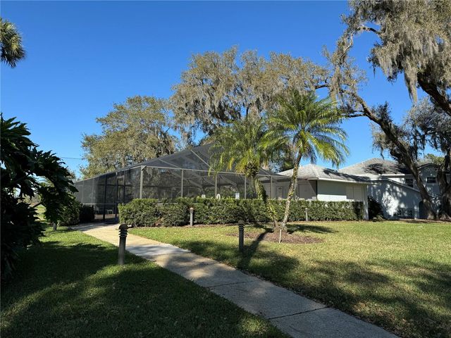 313 EAGLE RIDGE DRIVE 313, Davenport, FL 33837