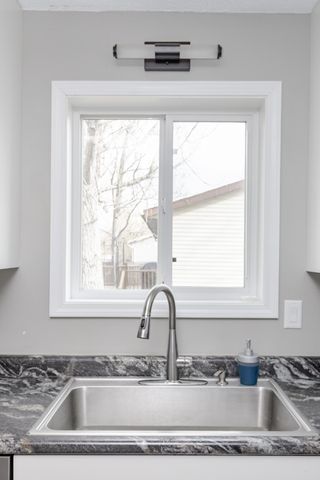 505 4th Street E, Horace, ND 58047