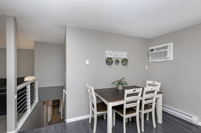 505 4th Street E, Horace, ND 58047