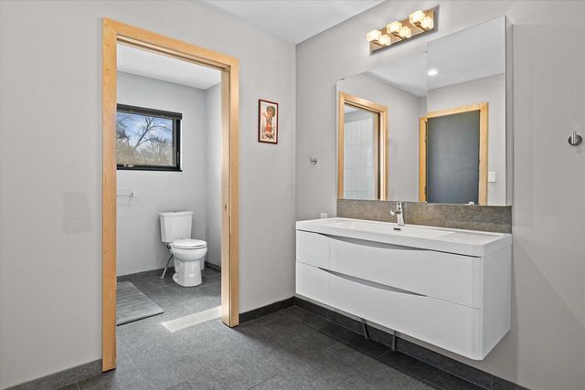 122 Devon STREET, Whitefish Bay, WI 53217