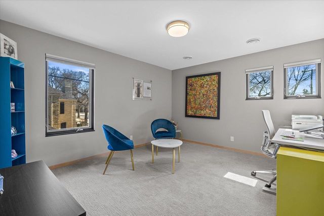 122 Devon STREET, Whitefish Bay, WI 53217