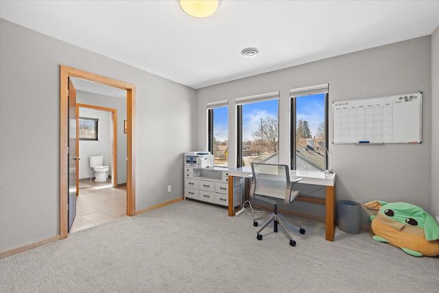 122 Devon STREET, Whitefish Bay, WI 53217