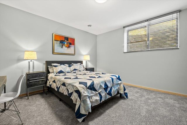 122 Devon STREET, Whitefish Bay, WI 53217