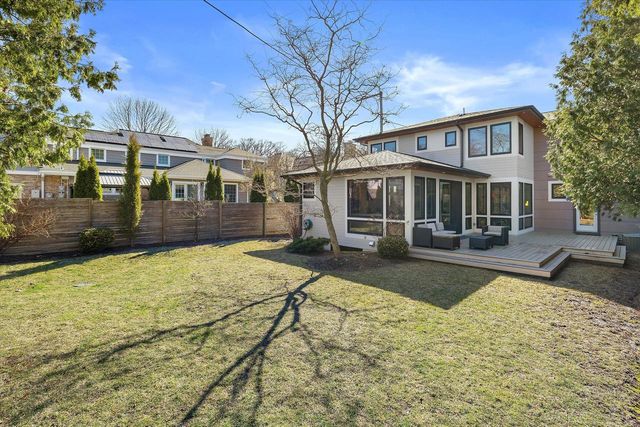 122 Devon STREET, Whitefish Bay, WI 53217