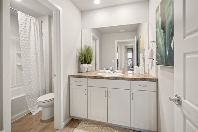 3531 S Blake Ln, Spokane, WA 99206