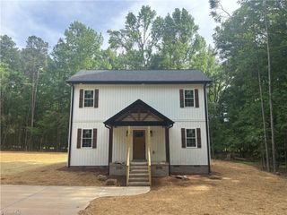 4504 Alex Drive, Greensboro, NC 27406